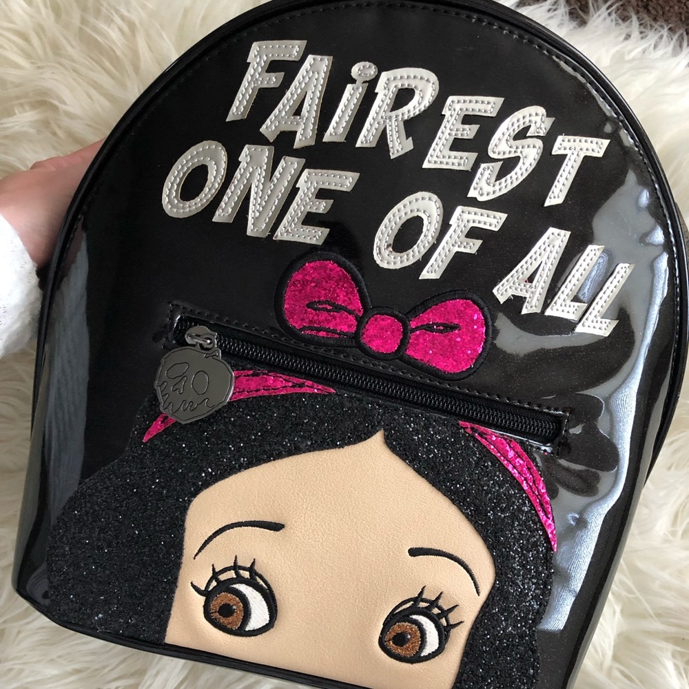 BNWT Danielle Nicole x Disney Snow White Backpack